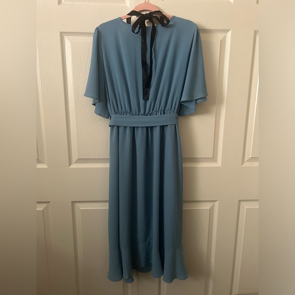 BloomChic Blue Midi Dress with Tie Waist 14/16 - Picture 2 of 8